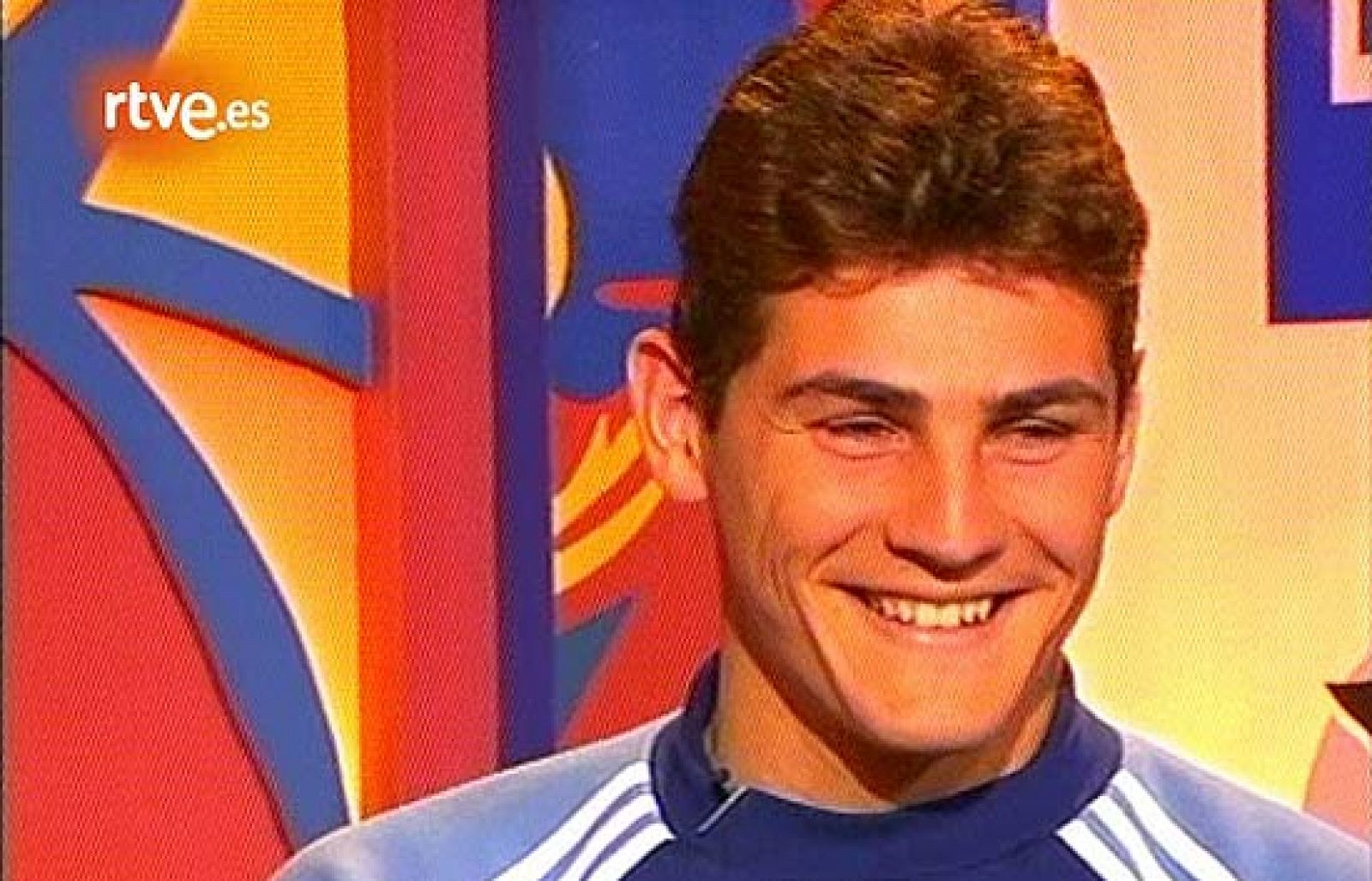 TVE entrevista a Iker en la Eurocopa '00