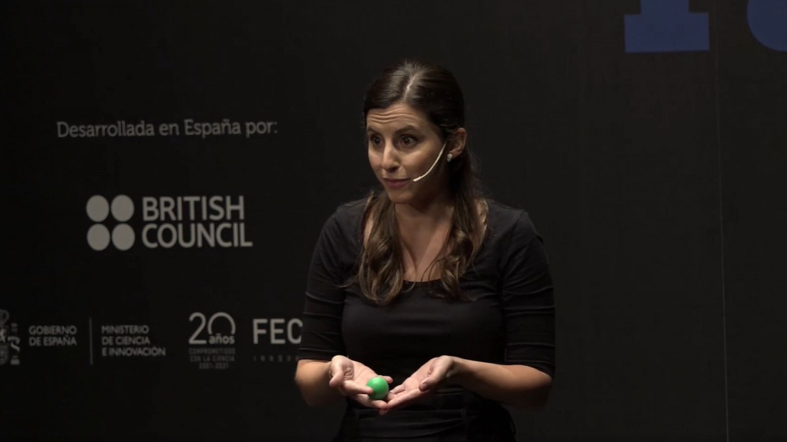 Semifinal FameLab 2021 - Ana Rodríguez y su monólogo sobre la fotosíntesis