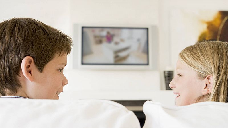 Un 65% de niños cree que los adultos no se interesan por ellos | Ver