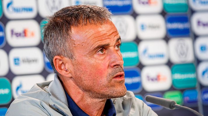 Fútbol - Rueda de prensa completa de Luis Enrique tras la convocatoria ante Grecia y Suecia