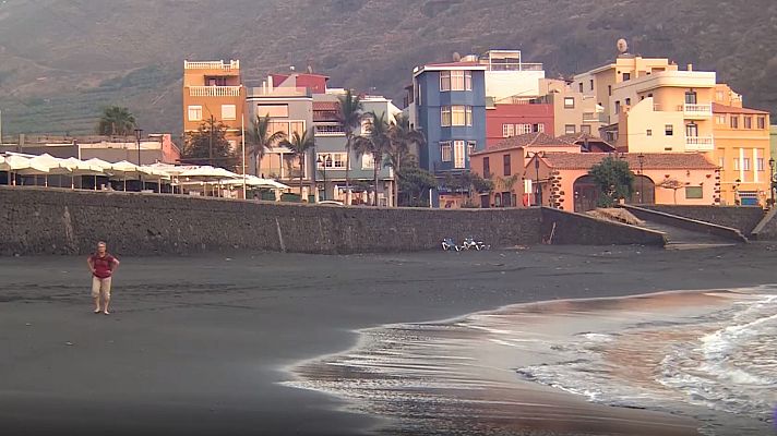 Telediario 1 - La doble cara del volcán con los negocios locales: nuevas necesidades, pero menos clientes