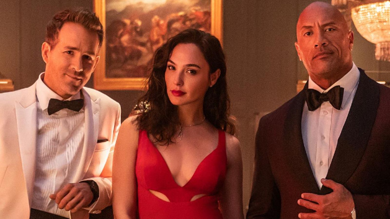 'Alerta roja' en las pantallas con Gal Gadot y Dwayne Johnson | Ver