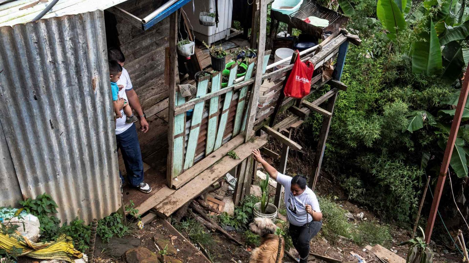 Miles de nicaragüenses migran por la crisis económica y la deriva autoritaria del Gobierno