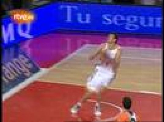 Baloncesto en RTVE - Lavrinovic no se pudo colgar