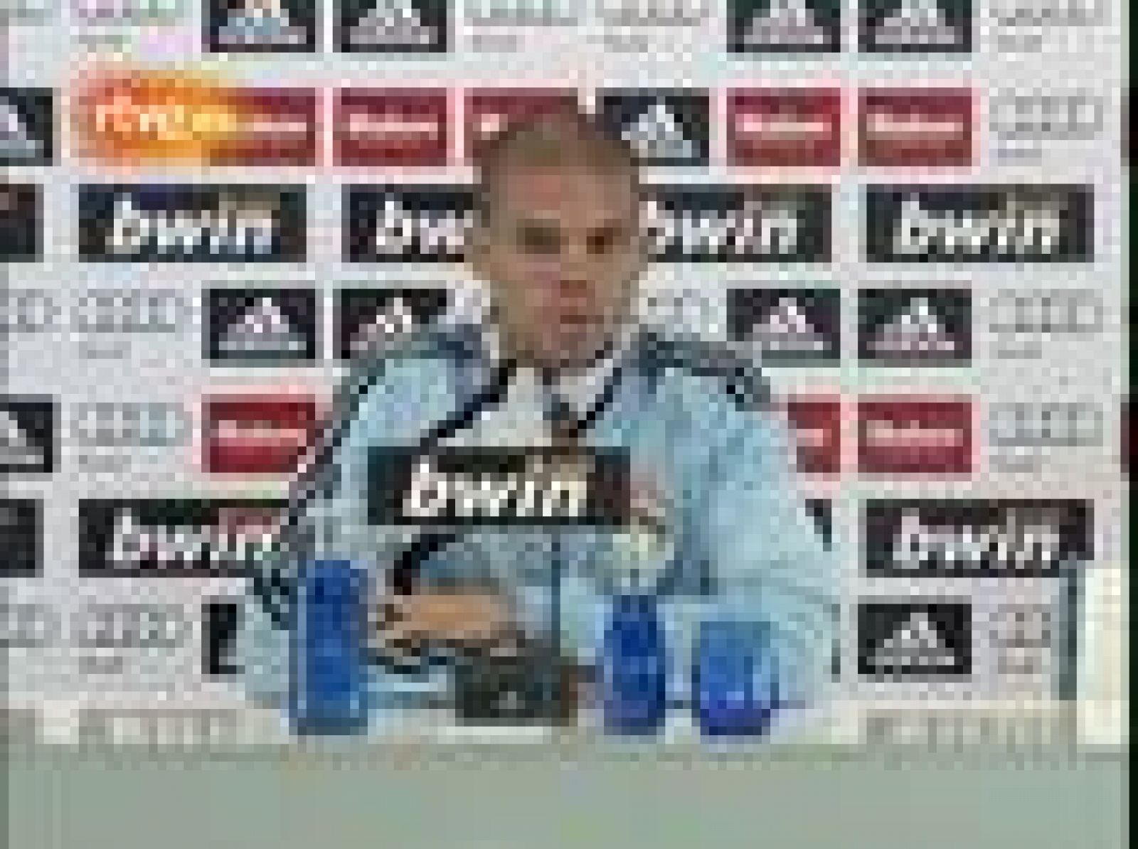 El defensa central del Real Madrid, Pepe, celebra el triunfo de su equipo ante el Getafe (2-0) y espera que el conjunto demuestre actitud y buen juego ante el Milan en el partido de Liga de Campeones. 