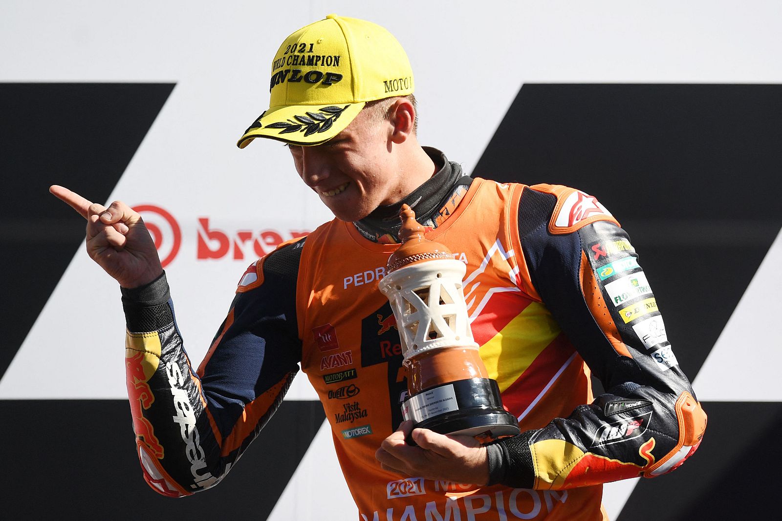 Vídeo sobre Pedro Acosta se convierte en campeón de Moto3