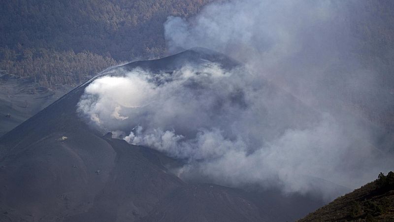 La calidad del aire es "extremadamente desfavorable" en la zona eruptiva