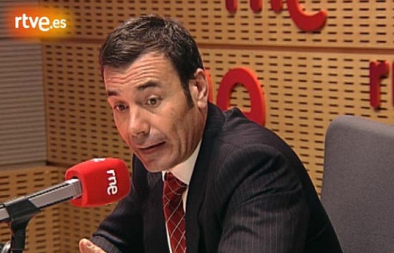 Tomás Gómez critica la lucha de poder por Caja Madrid | Ver