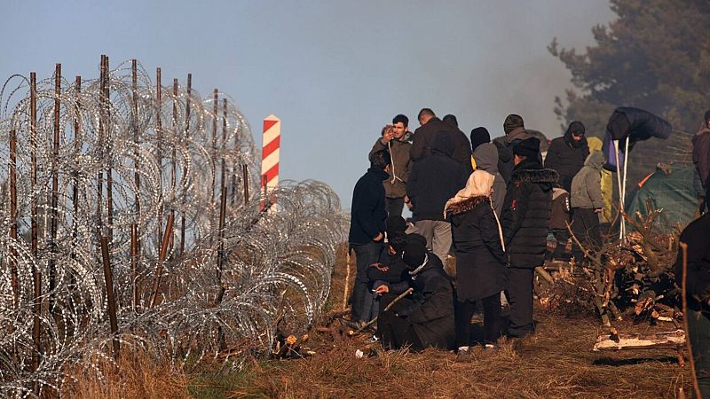 La UE toma medidas contra Bielorrusia tras la crisis migratoria y Polonia refuerza su frontera