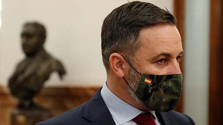 Abascal acusa a PSOE y PP de querer gobernar "juntos": "Cada vez suenan más fuertes los tambores de la gran coalición"