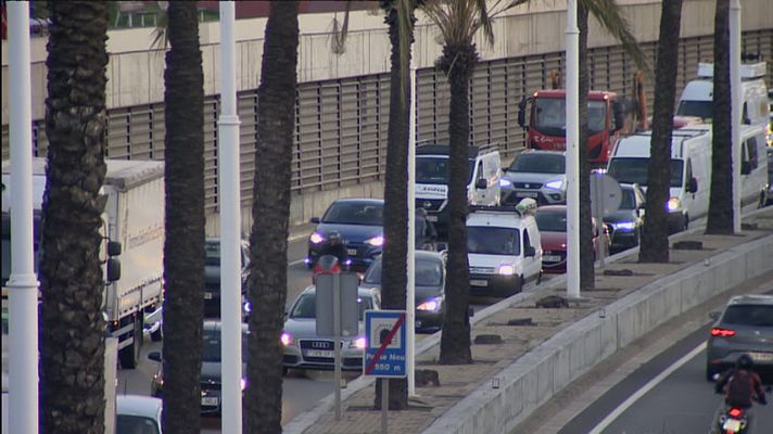 L'Informatiu - S'estudia la implantació del peatge urbà a Barcelona