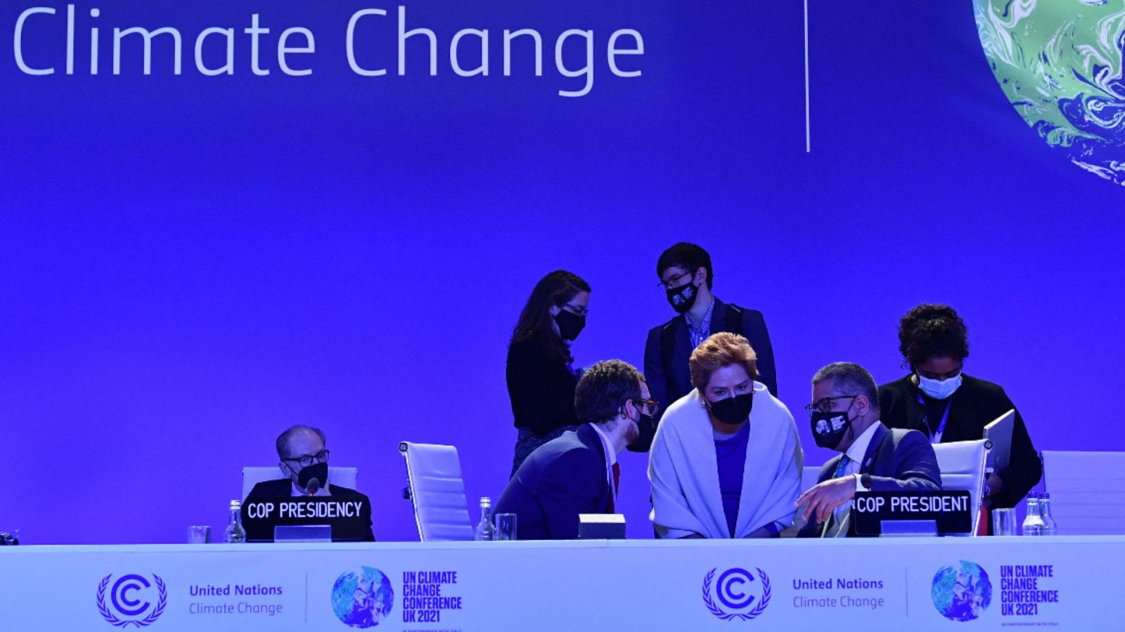 Recta final de la Cumbre del Clima a la espera de la declaración oficial