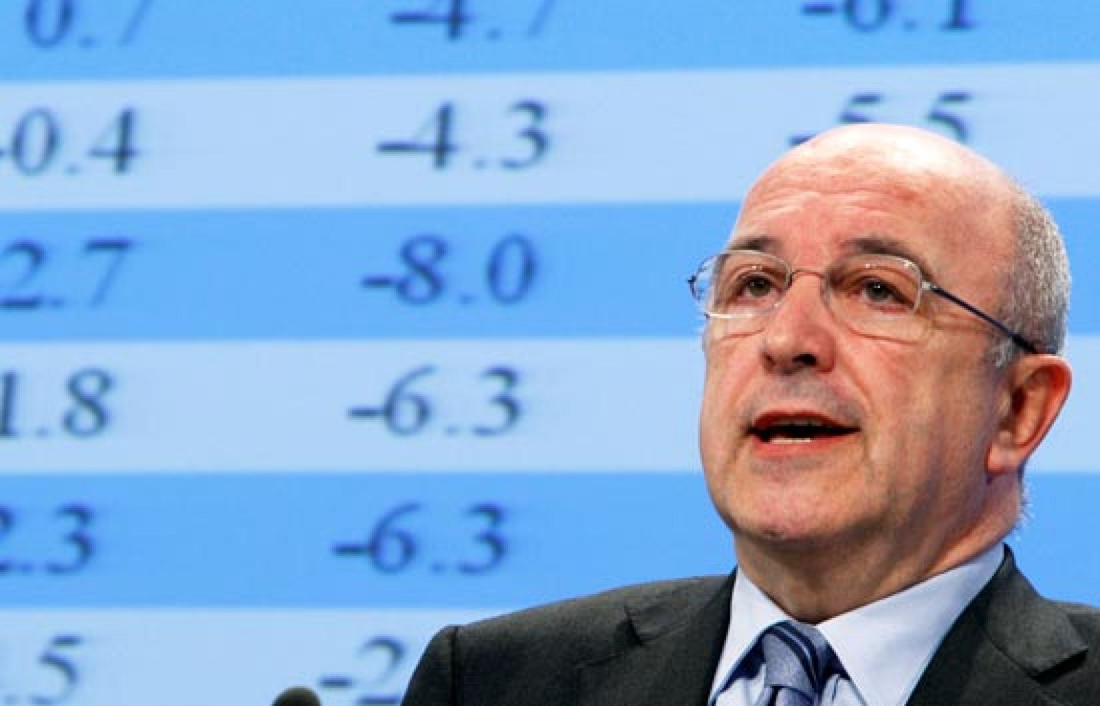 El comisario europeo de Asuntos Económicos, Joaquín Almunia, ha presentado las previsiones de otoño de la Comisión Europea.