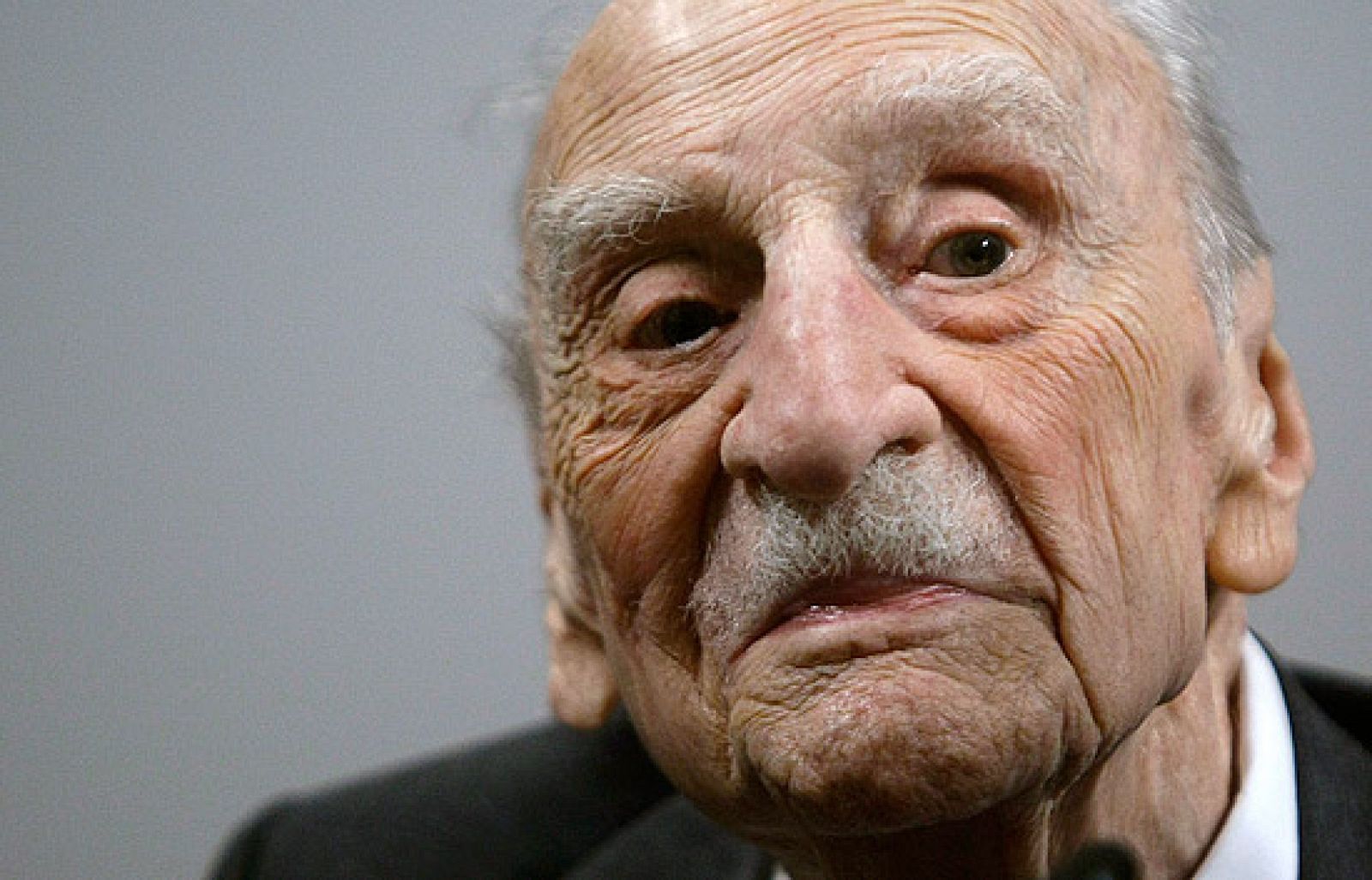 El escritor  y académico, Francisco Ayala ha fallecido en Madrid a los 103 años 