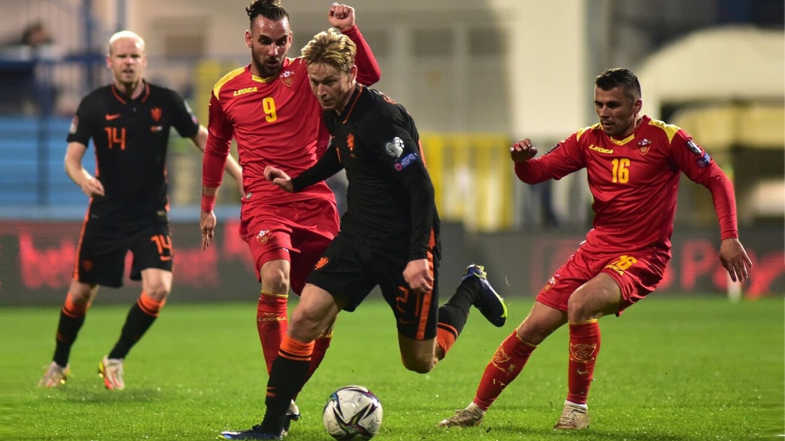 Fútbol: Montenegro - Países Bajos