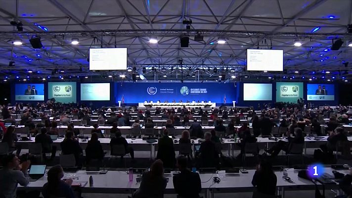 L'Informatiu - La Conferència del Clima de Glasgow aprova un acord "imperfecte" per reduir les emissions contaminants