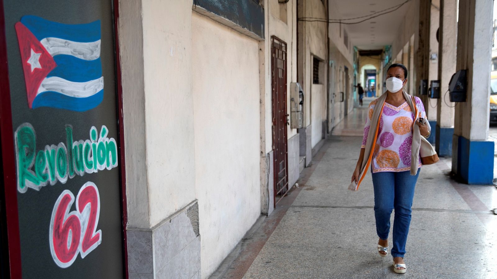 Cuba devuelve a la agencia Efe dos de las credenciales retiradas
