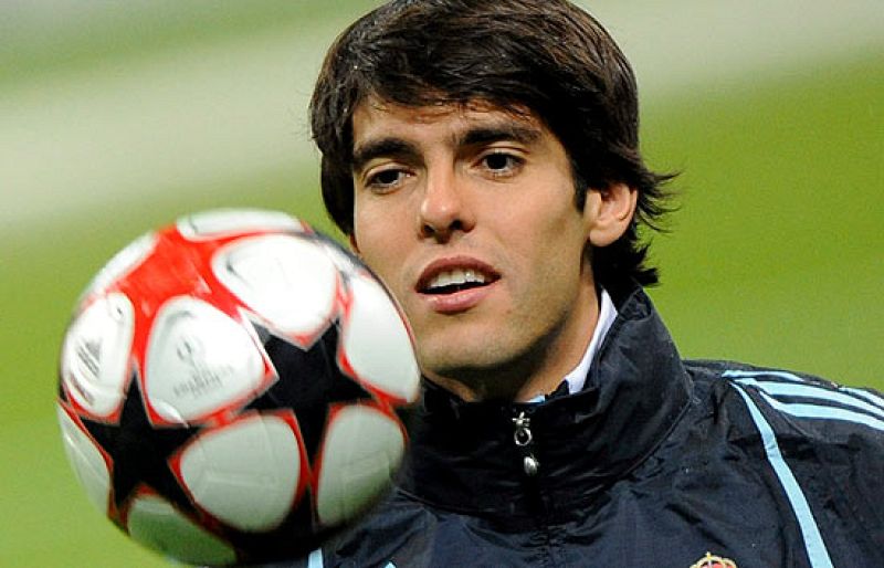 El brasileño Kaká será una de las referencias madridistas en su primer partido en Milán ante su ex equipo.