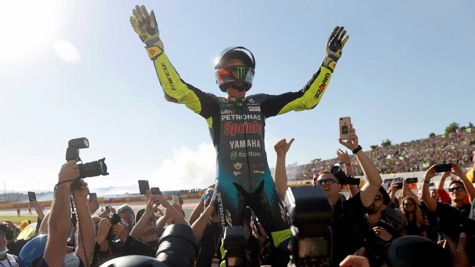 Valentino Rossi se retira tras 26 temporadas