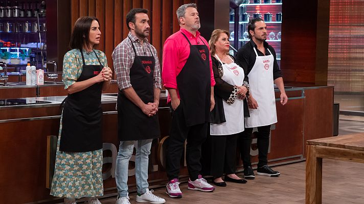 MasterChef Celebrity - ¡Bustamante y Carmina Barrios semifinalistas!
