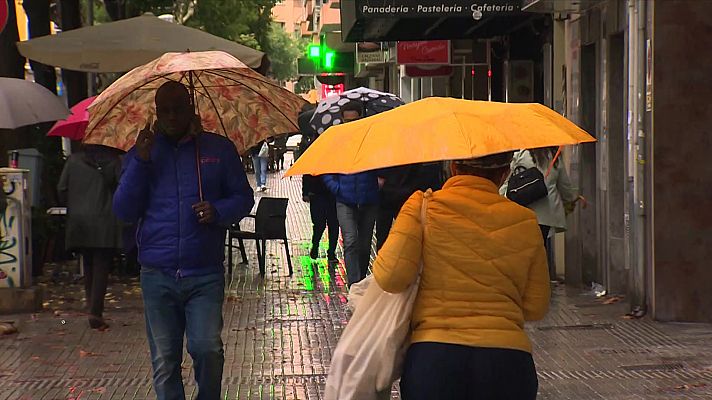 Chubascos que pueden ser localmente fuertes o persistentes en Baleares y puntos del litoral de Cataluña