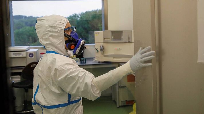 Telediario 2 - Aprobada la fase 2 de ensayos en humanos para la vacuna española Hipra