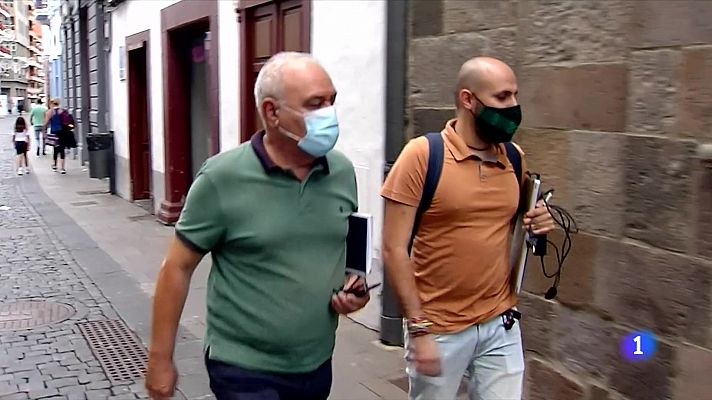 Telediario 1 - Los científicos mantienen el pulso con el volcán: "Llega un momento en que no se puede hacer más"