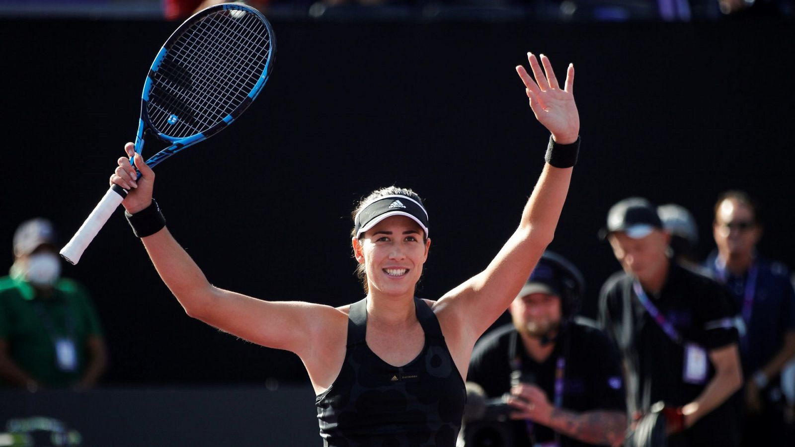 Muguruza despliega su mejor tenis ante Badosa