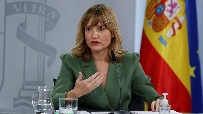 La ministra de Educación defiende la repetición de curso como algo excepcional: "Nuestro objetivo es reducir el abandono escolar"