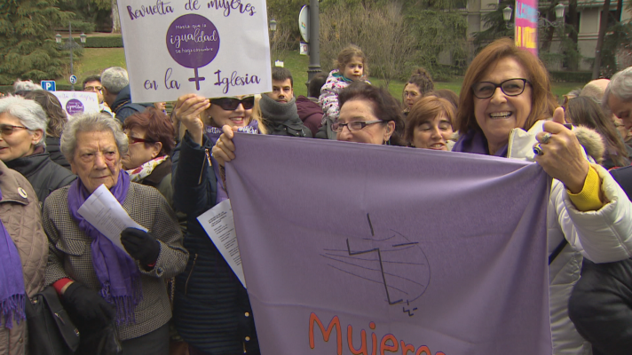 Mujeres católicas en busca de la igualdad en la Iglesia 