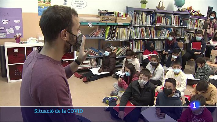 L'Informatiu - La situació covid epitjora a les escoles: augmenten els positius i ja hi ha 85 grups confinats