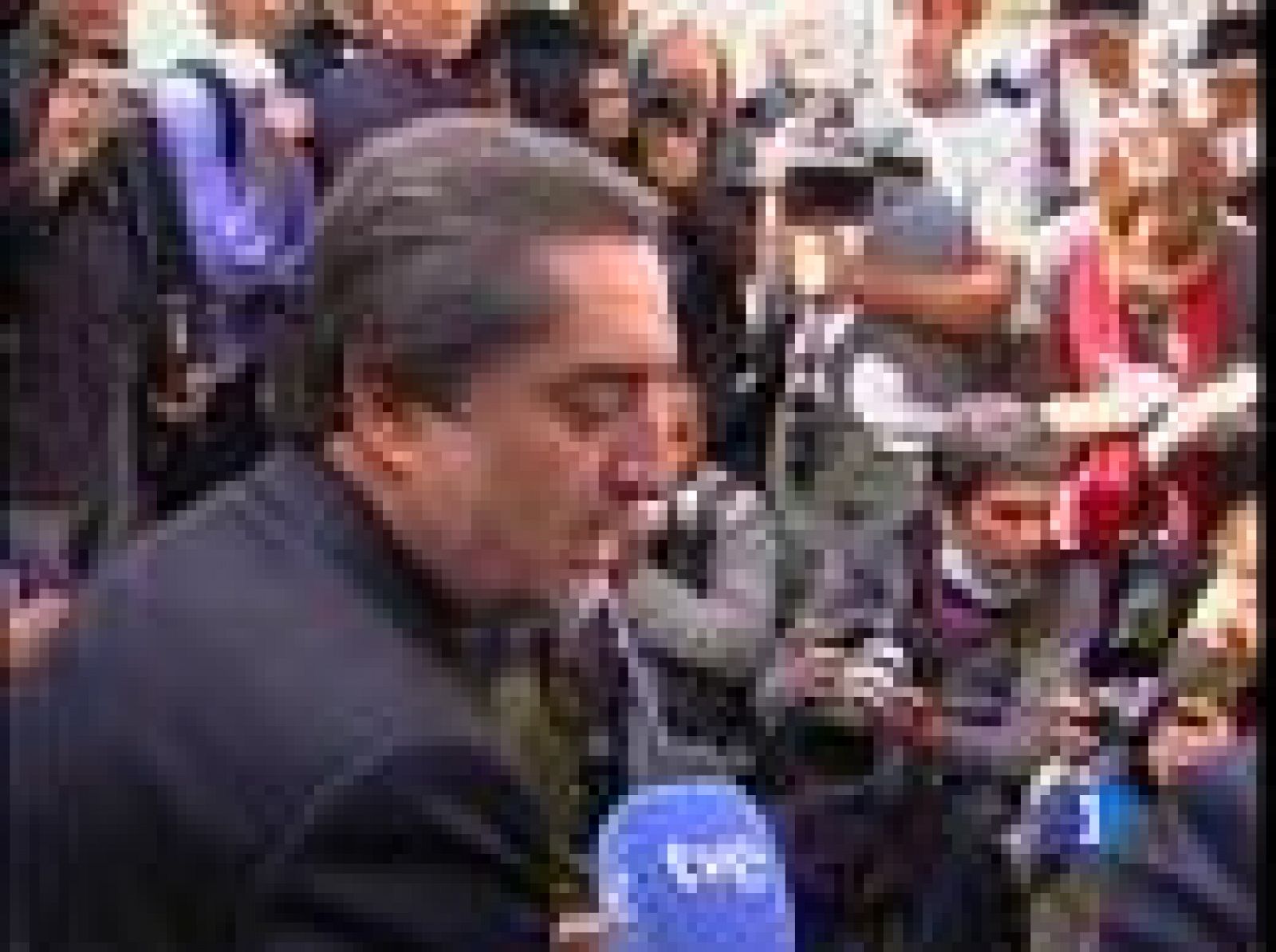 La reelección de Karzai como presidente no ha cerrado la crisis política en Afganistán | Ver