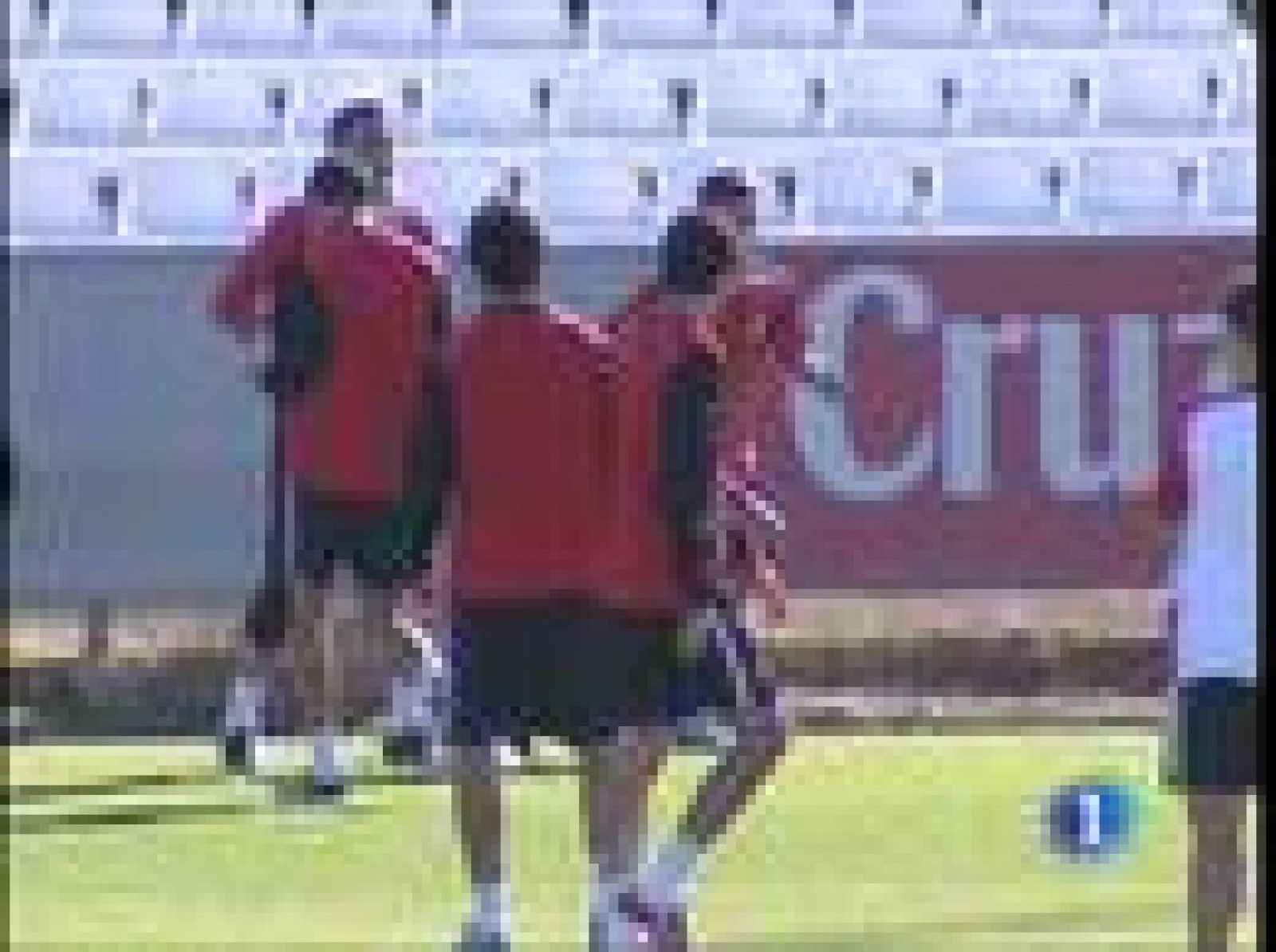 El meta sevillista ha vuelto a una convocatoria del Sevilla y podría volver a la titularidad ante el Stuttgart, donde el conjunto sevillista intentará cerrar su pase a octavos de la Champions.