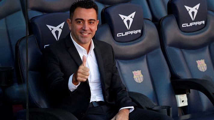 Telediario 1 - Xavi Hernández se estrena ante el Espanyol