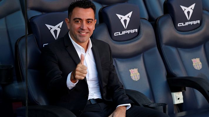 Xavi Hernández se estrena ante el Espanyol