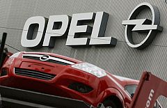 GM anuncia que su plan para Opel es "muy similar" al de Magna