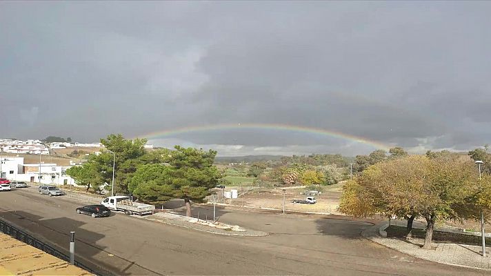 Intervalos de viento fuerte al final en el litoral de Galicia y Cantábrico