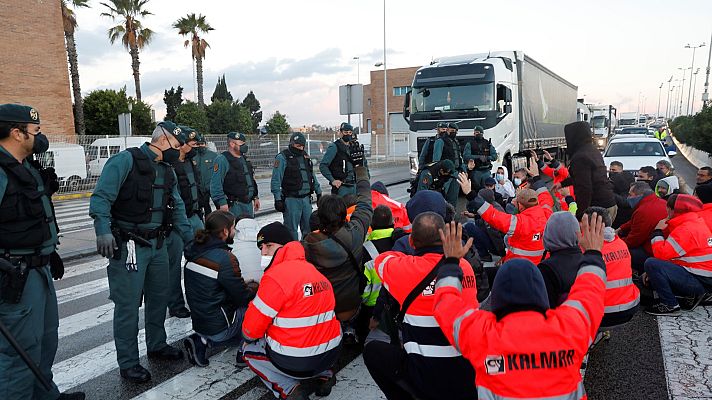 Informativo 24h - Disturbios en Puerto Real en la huelga del metal