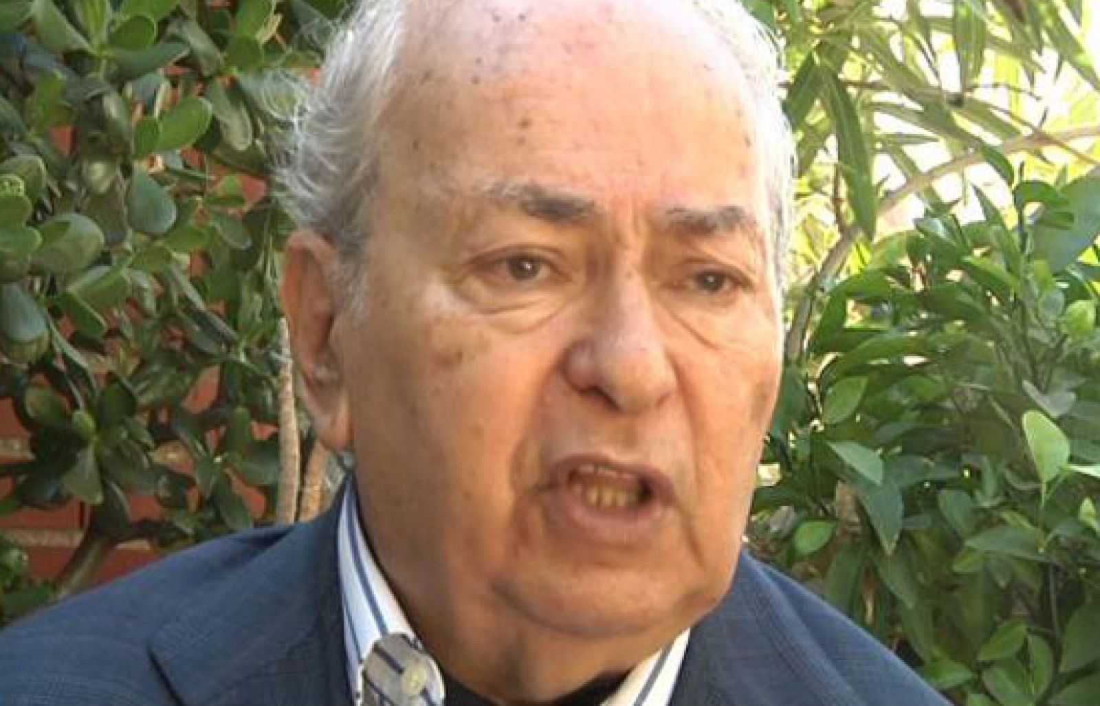 Ricardo Ehrman relata la reacción de la prensa internacional ante el anuncio de la libre circulación de los alemanes del Este. 