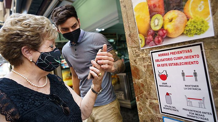 Telediario 2 - Las comunidades plantean exigir el pasaporte COVID pese a los varapalos judiciales