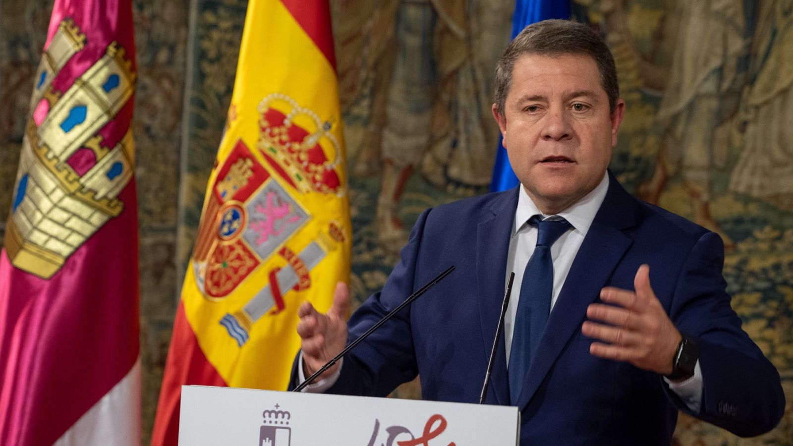 García Page: "En España si pagas más es porque tienes más"