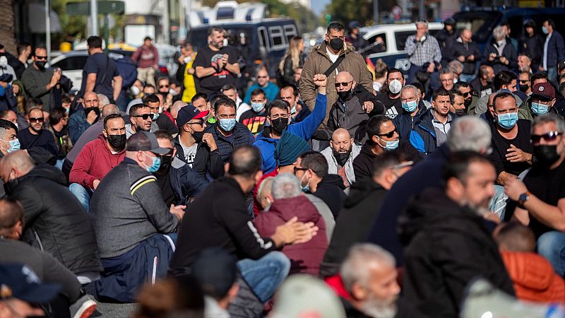 Cargas policiales en Cádiz