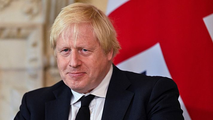 Johnson, en horas bajas por 'Peppa Pig' y la ruptura de disciplina de voto de una veintena de 'tories'