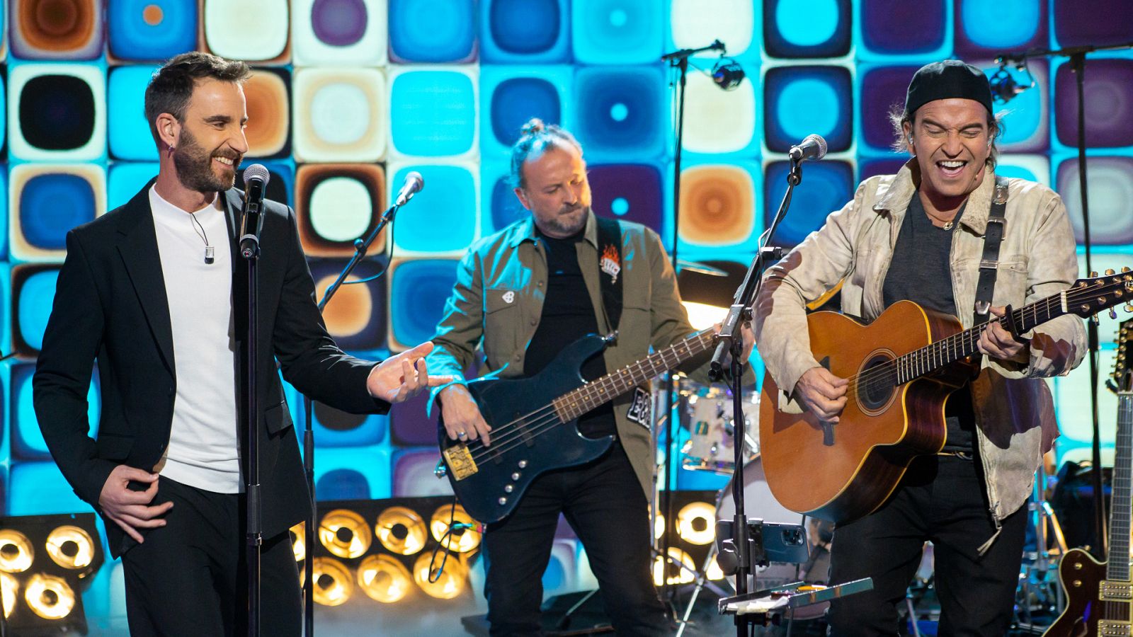 La noche D - La actuación de Los Secretos con Dani Rovira