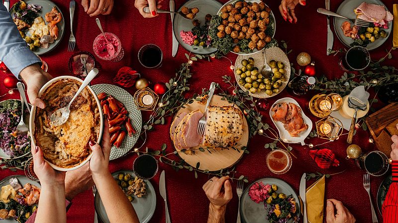 Los precios de alimentos suben antes de la Nochebuena, una de las razones: La crisis de suministros - Ver ahora