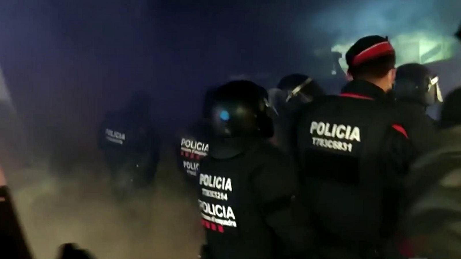 Incidentes en un acto de una entidad juvenil constitucionalista en la Universidad Autónoma de Barcelona