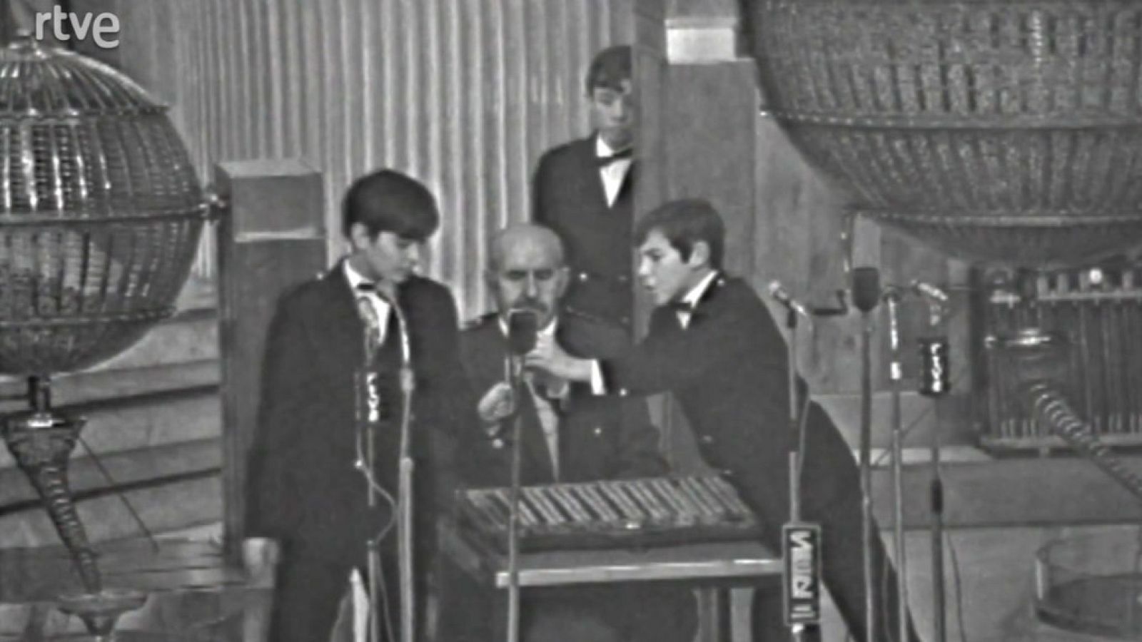 Sorteo Extraordinario de la Lotería de Navidad 1976