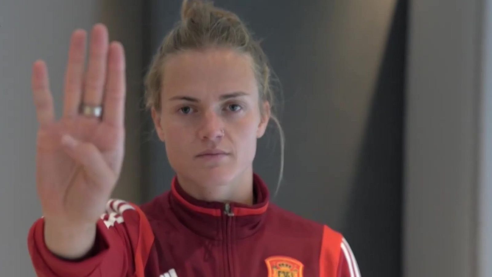  La selección española de fútbol femenino, contra la violencia de género