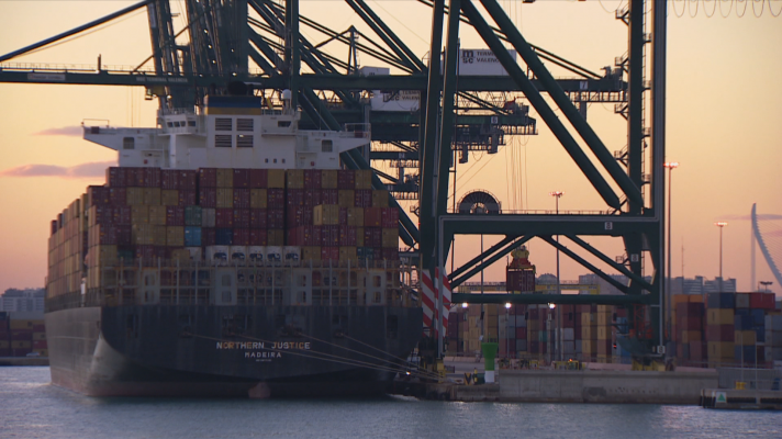 Noticias Aragón - Una empresa de Zaragoza transporta por carretera mercancía a China