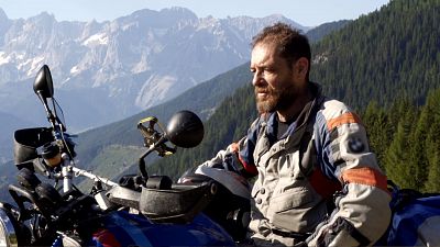 Diario de un nmada - La ruta del mbar por Europa - Episodio 10: Austria, destino Los Alpes - ver ahora